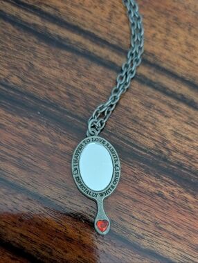 Alice In Vintage-Style Silver Hand Mirror Pendant Necklace with Red Heart Accent